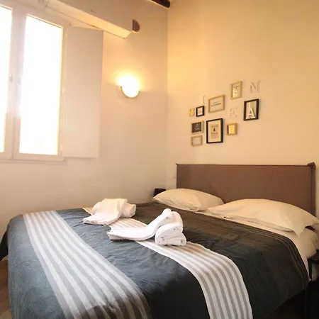 Tiny House Centro Storico Apartman Siena